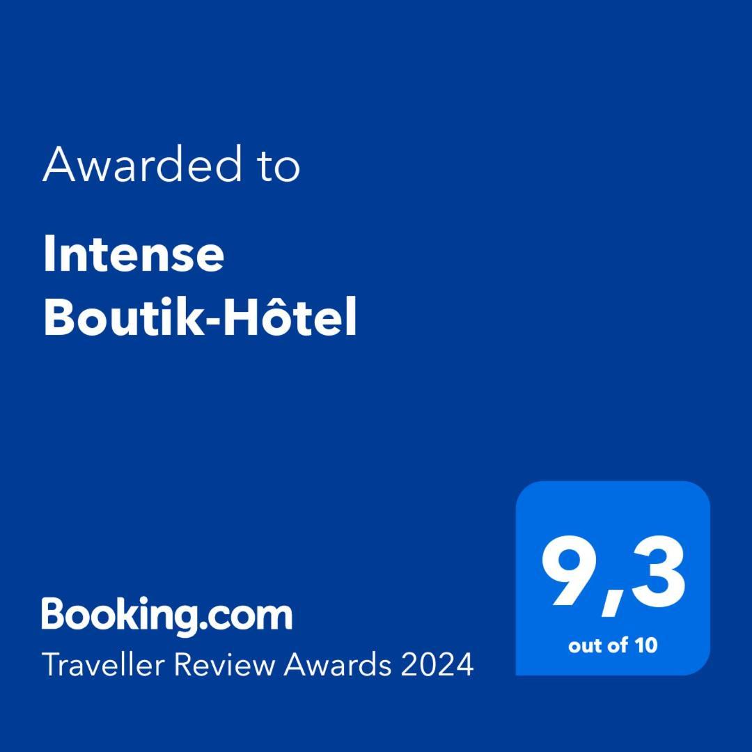 פור-ונדרה Intense Boutik-Hotel מראה חיצוני תמונה